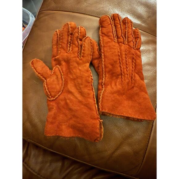 Renee's NYC Accessories Tan Lambskin Suede Shearling Lines Red Orange Small - Picture 2 of 4